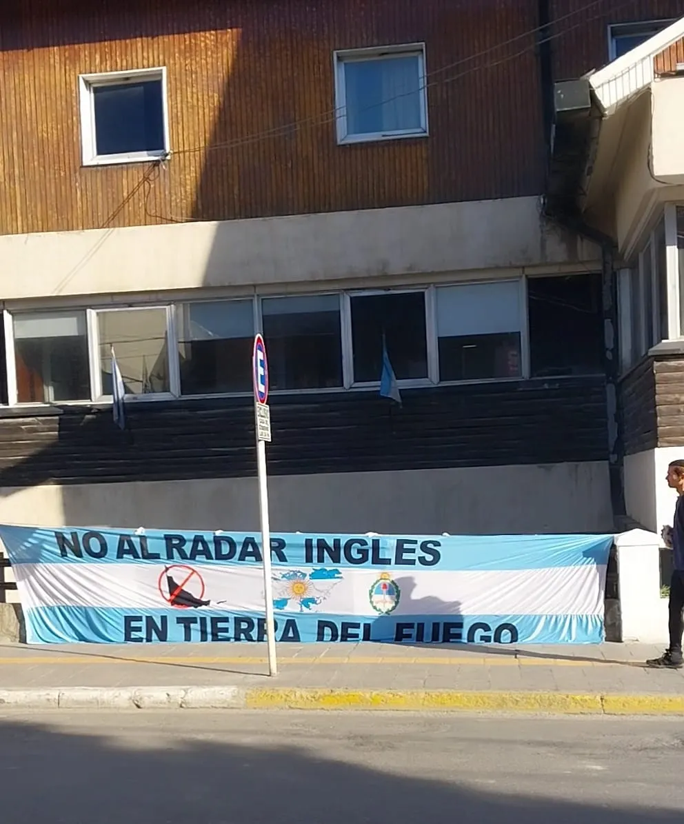FRENTE CASA DE GOB