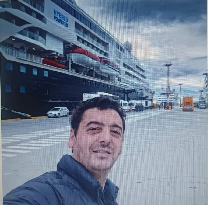 juan avellaneda puerto