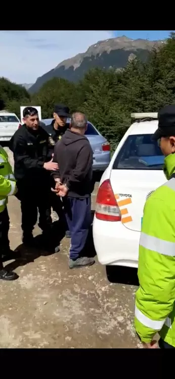 Screenshot_20230106-213625_WhatsApp